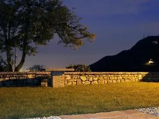 Ca Baetti L'antica Corte 4*