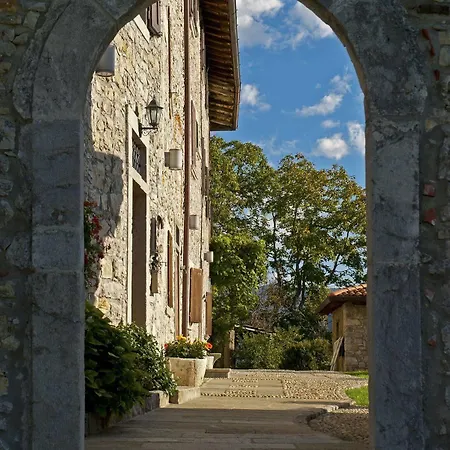 Ca Baetti L'antica Corte 4*