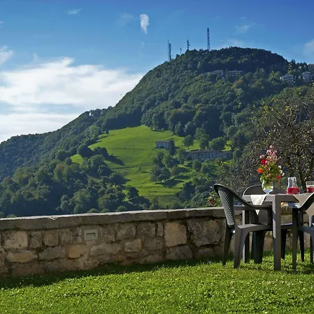Ca Baetti L'antica Corte 4* Roncola